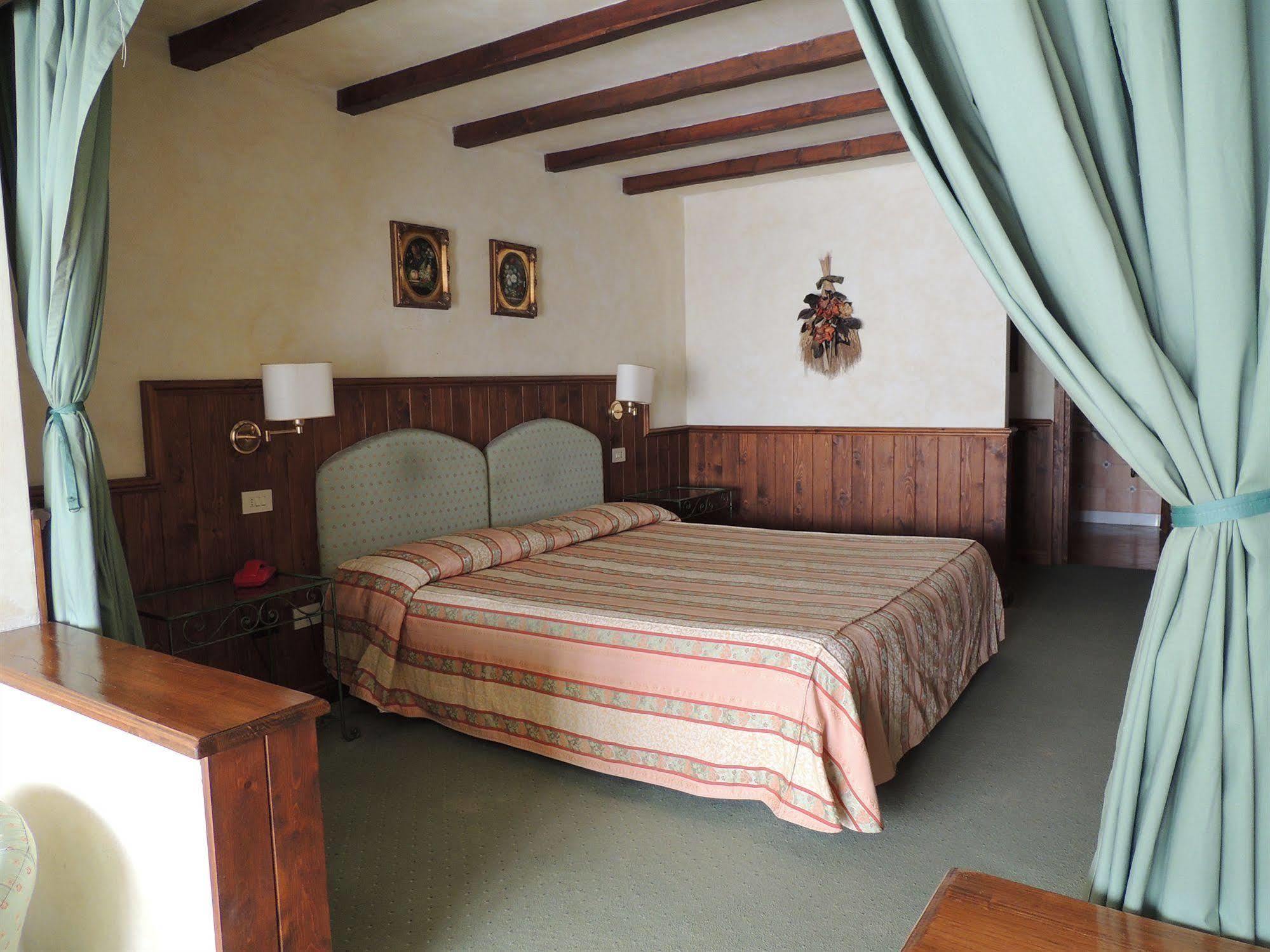 Country Relais I Due Laghi Vila Anguillara Sabazia Exterior foto